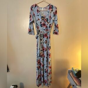 Pinkblush Pink and Blue Floral Maxi Maternity Nursing Dress Size M
